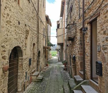San Brizio Apartment | Dimora Storica Torre degli Arduini, San Giacomo, Spoleto