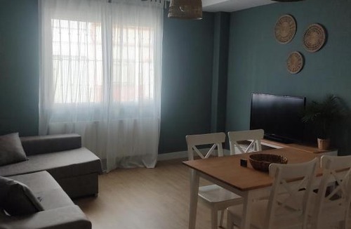Manzanares Apartment | DIVINA GUEST HOUSE