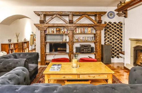 Arbos House | "Divine, Mediterranean, wine, low penedes and garraf"