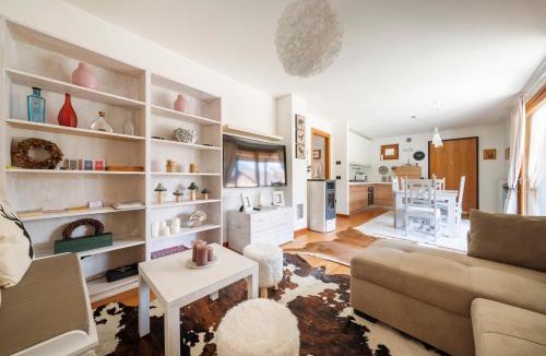 Vodo Cadore Apartment | Dolomiti Cortina Chalet con parcheggio - Caldo e accogliente trilocale