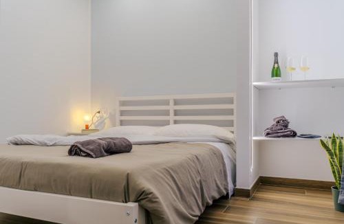 Municipio 2 Apartment | Domus-Pulchra