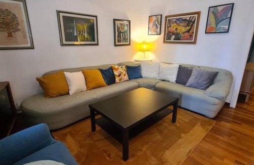 Torrino Apartment | Domus Vincentis Eur -Space&Light - Center in 20Min