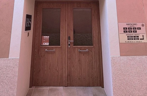 Munebrega Apartment | Double room with hydromassage bathtub 90