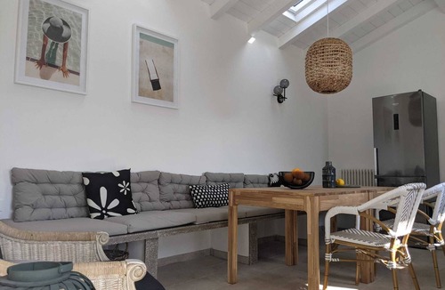 Pontedassio House | Dream home with sea views and heated pool & large terrace in the olive grove