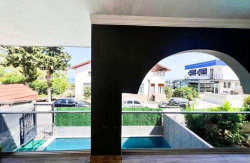 Kargıpınarı Villa | Dubleks Havuzlu Lüks Villa