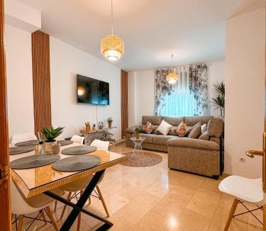 San Lorenzo Apartment | Duplex Fuente Piedra Escrita