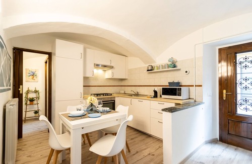 Baveno Apartment | [Easy Lake] Baveno Apartment 100m from the lake. Free Wi-Fi