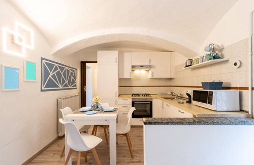 Baveno Apartment | [Easy Lake] Baveno Apartment 100m from the lake. Free Wi-Fi