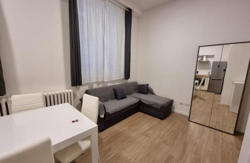 Simonetta Apartment | Elegant and modern two-room apartment with equipped kitchen