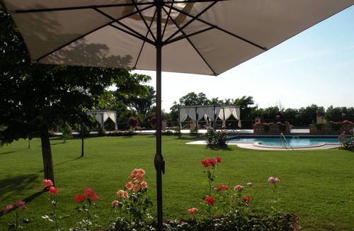 Barco Apartment | Elegant country house with pool in the Matilda of Canossa area - Studio