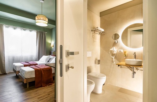 Tuscolano Apartment | Elegant Double Room in the Heart of the Peaceful Colli Albani Area