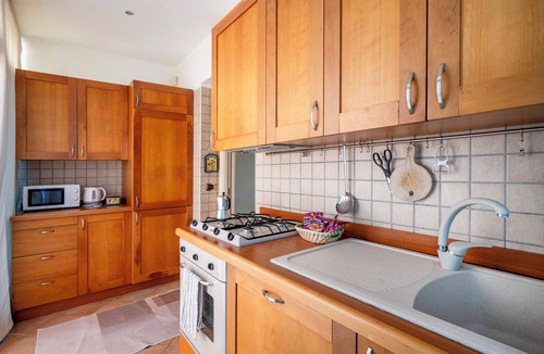 Municipio 3 Apartment | Elegante Appartamento con Spiaggia sul Mare di Bari