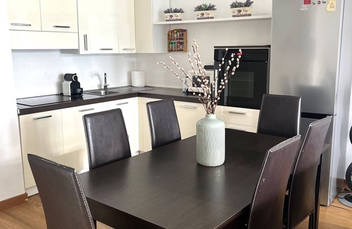 Gonte Apartment | Elizaveta apartment with lake view and terrace
