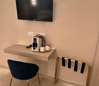 Ponte Samoggia House | Emilia381 Suite
