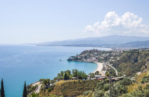 Villapiana Apartment | Enjoy your vacation in Villapiana ? just a few kilometers from the sea.