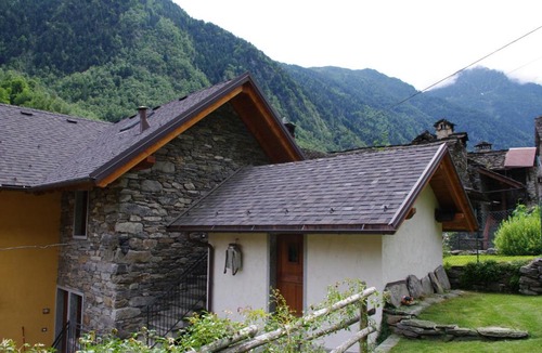 Borgomezzavalle Apartment | Erebia Appartamenti Vacanza