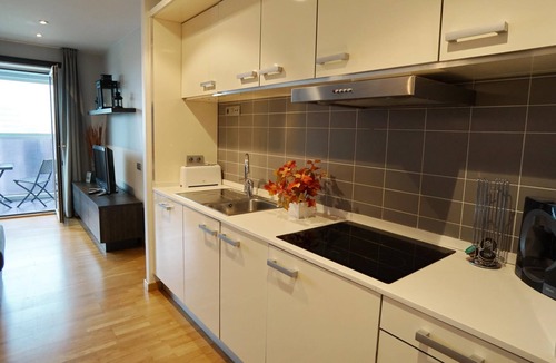 El Port Apartment | Apartment in front of Fira Gran Via