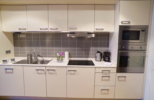 El Port Apartment | Apartment in front of Fira Gran Via