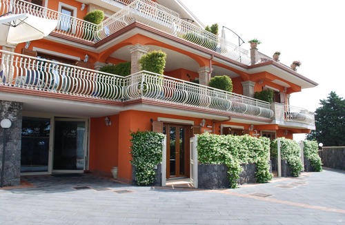 Trecastagni Apartment | Etna Royal View - Mansarda Luxury