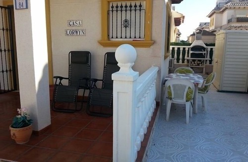 Orihuela Costa Villa | Fabulous 3 bedroom Quad Villa in lovely Urbanisation close to amenities
