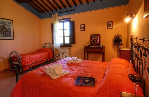 Vergelle Other | Farmhouse in Tuscany near Bibbiano Castle