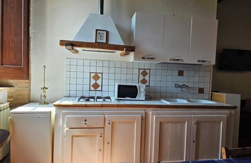 Castel d'Arno Villa | FARMHOUSE WITH PANORAMIC POOL IN PERUGIA/ASSISI IDEAL FOR GROUPS FOR 22 PLACES