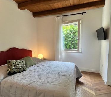 Centro Storico Apartment | Fascino in Centro with private parking and two Rooms