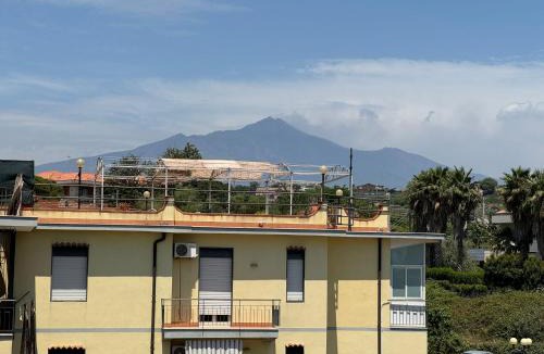 Capo Mulini Apartment | Felicita House - Etna and sea holiday