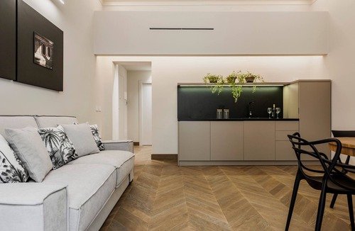 Catania City Centre Apartment | Ferrini Home - Etnea Portrait