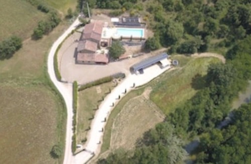 San Biagio della Valle Apartment | Fico Apartment with solar heated pool set in the Umbrian countryside