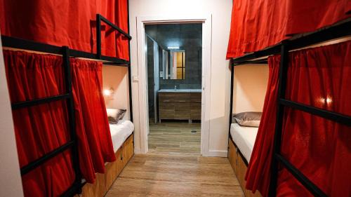 Las Acacias Hostel | Fit Hostel Madrid