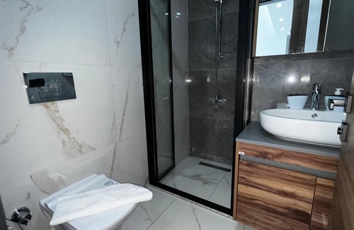 Alanya Apartment | Flat w Pool and Balcony 10 min to Beach in Alanya
