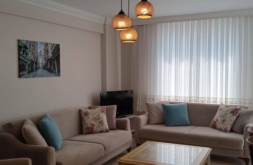 Mahmutlar Apartment | Flat w Pool and Sea-view Balcony, 1 min to Beach