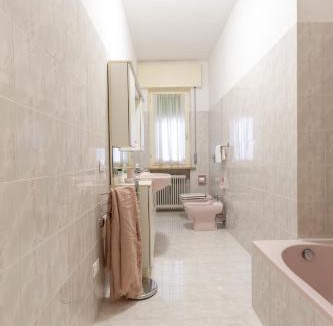 Old Town Apartment | Flower apartment