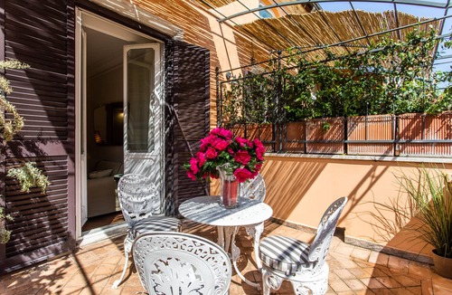 Rione IV Campo Marzio Apartment | Frattina Apartments