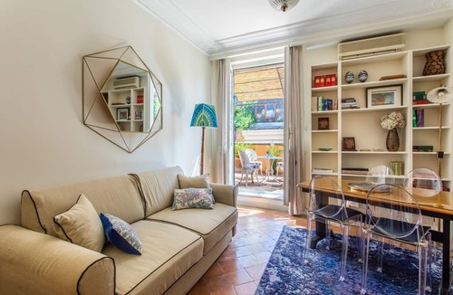 Rione IV Campo Marzio Apartment | Frattina Apartments