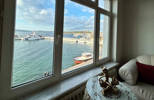 Canakkale Apartment | Fully Furnished Flat with Sea View in Canakkale