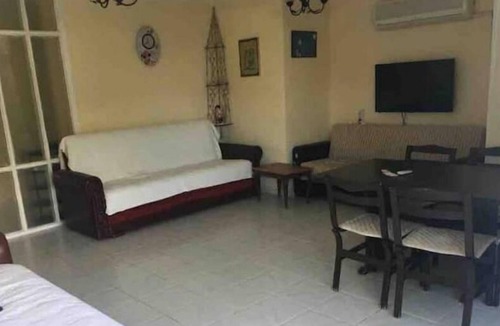 Mezetli Condo | Garden Floor 2+1 80sqm in Compound Seaside + Pool + Security