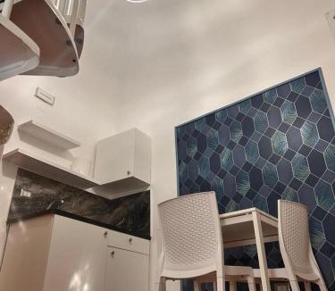 Casamassima House | GEOMETRIC BLUE