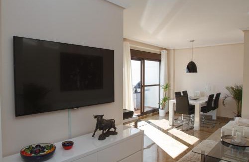 New Golden Mile Apartment | Golf Hills