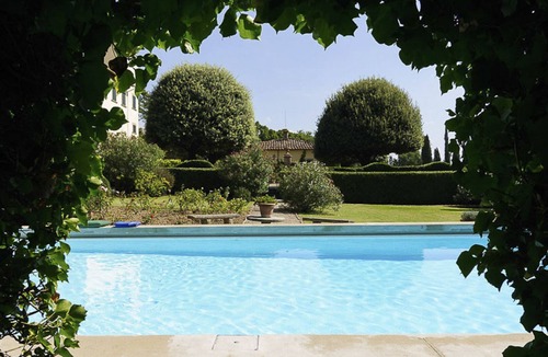 Montagnano Villa | Gorgeous 17th Century Medici Villa Heart of Tuscany w/Beautiful gardens & Pool