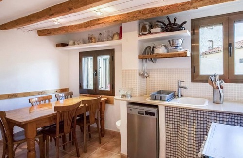 El Masroig House | Gorgeous home in El Masroig with WiFi
