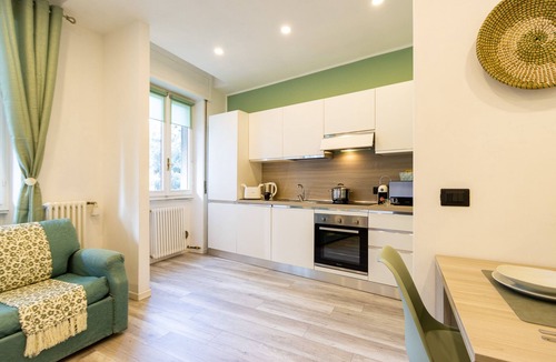 Arona Apartment | Green Pearl ☆ - Apartment 100 mt from the lake