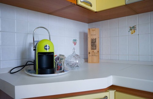 Diano d'Alba Apartment | GREEN SUNNY with garden surrounded by nature