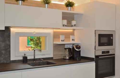 San Pietro in Casale Apartment | Grenier Blanc - Elegante mansarda