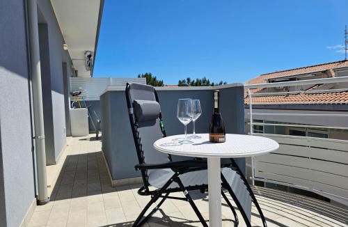 Tortoreto Lido Apartment | Grey House Terrazza 100m to the beach
