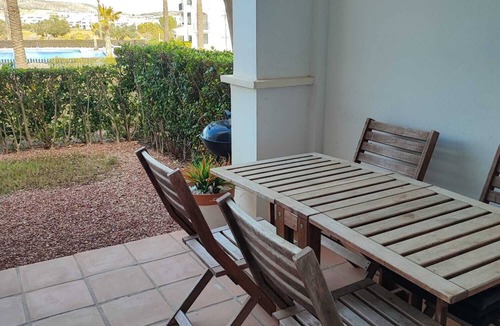 Sucina Apartment | Ground Floor Apartment with Terrace and Garden facing a huge Swimming Pool
