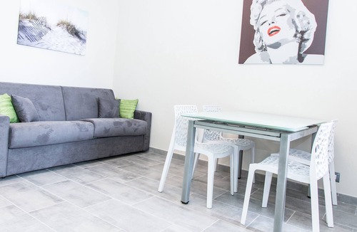 Collegno Apartment | GRU HOUSE - COMFORT AND FUNCTIONALITY 'TWO STEPS FROM TURIN