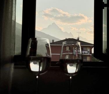 Paesana Apartment | Guest House Bonheur