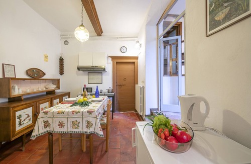 Toscolano Maderno Apartment | Gufo - Navy- 100m Near Lake, Toscolano Maderno, Italy